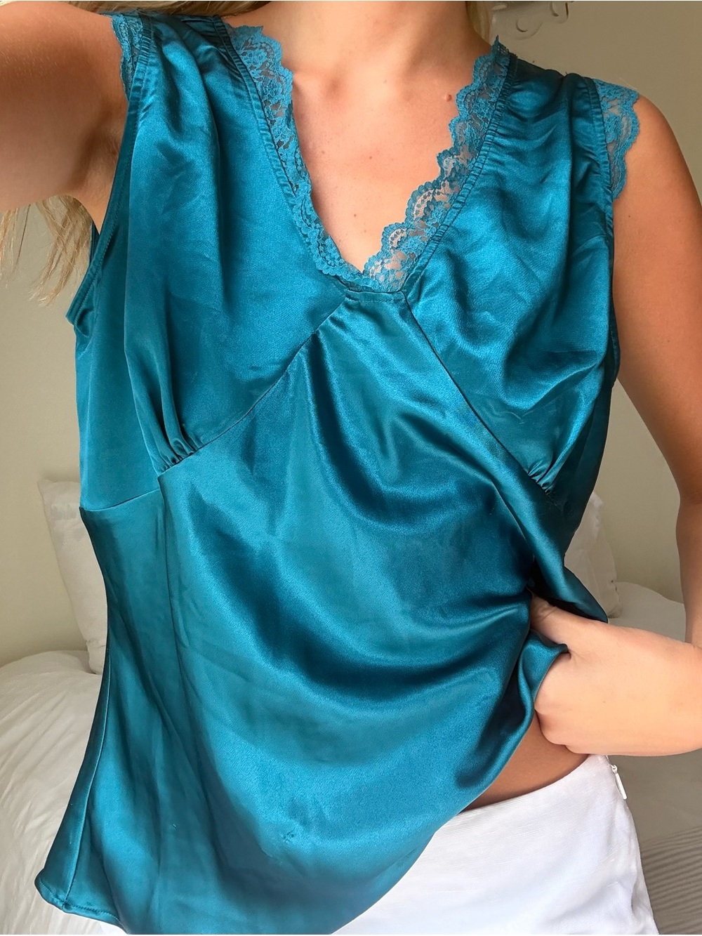 vintage 90's y2k Silky Teal Lace-Trim Sleeveless Camisole top